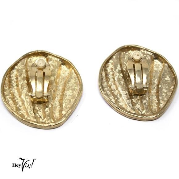 Vintage 80s Clip On Earrings in Bold Gold and Red Enamel 1.5" Across - Hey Viv - Picture 2 of 3